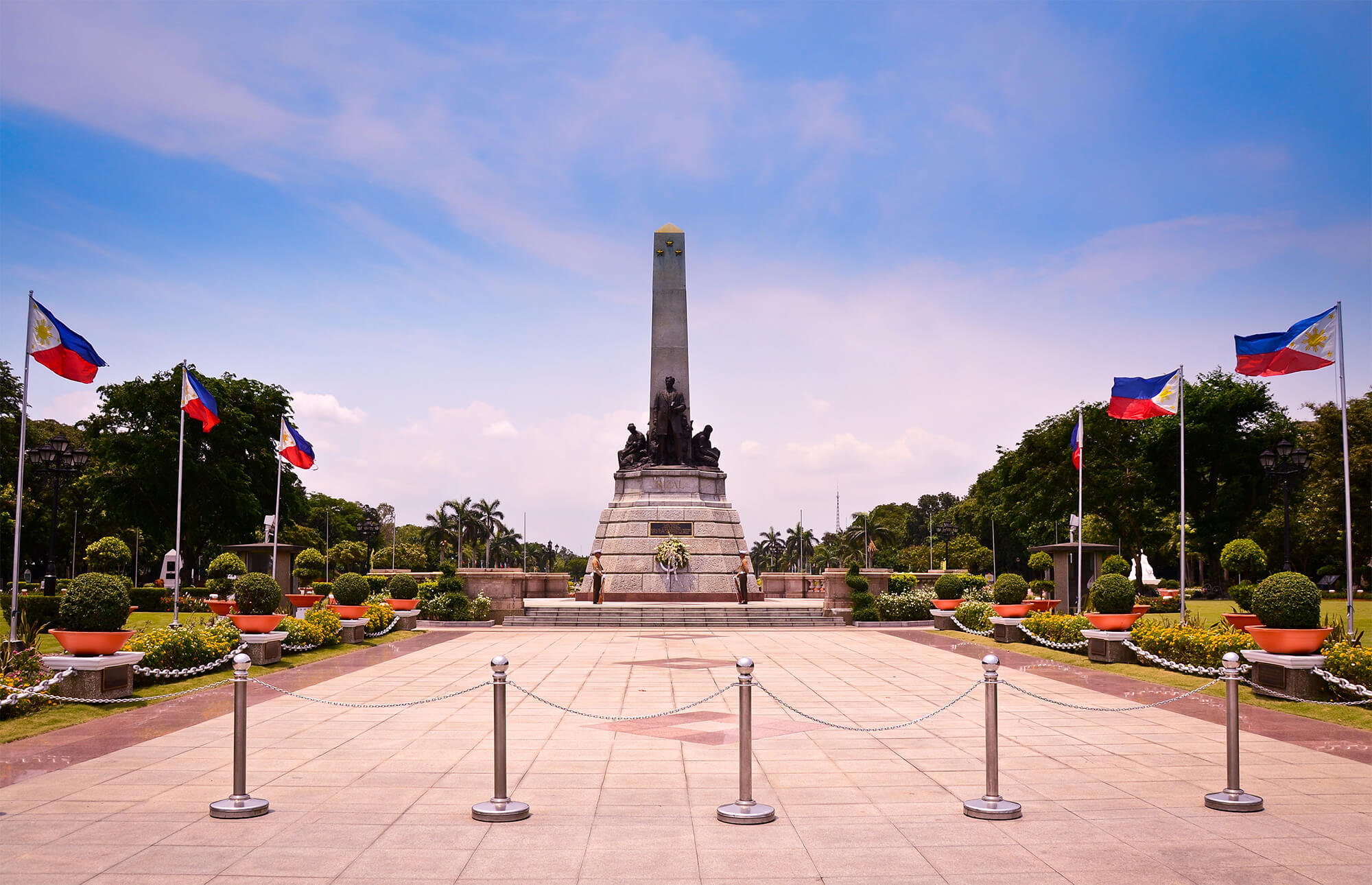 Manila City Tour Rizal Park 2